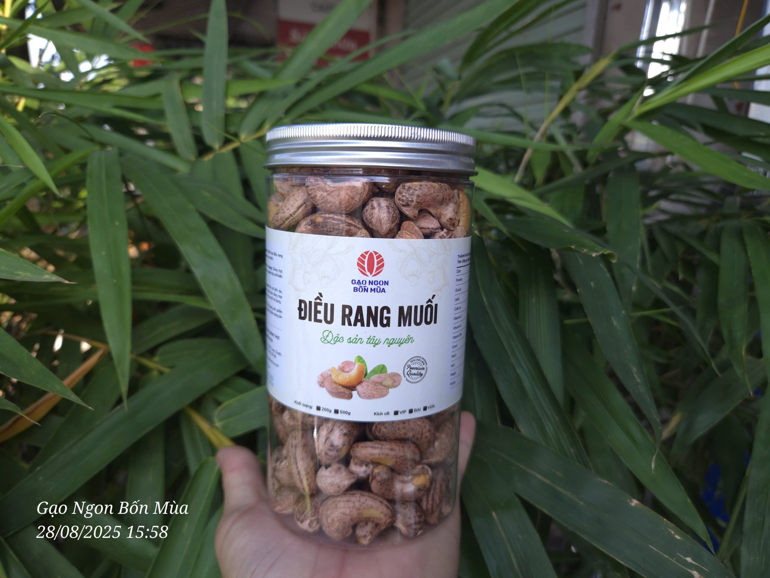 HẠT ĐIỀU RANG MUỐI